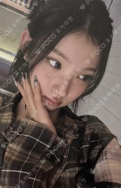 FOCUS RANDOM TRADING CARD A ver. JIWOO photocard image