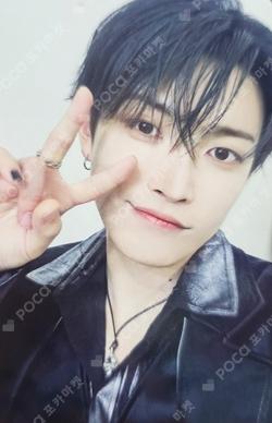 ATEEZ HONGJOONG photocard image