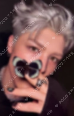 Back to Life ROAR ver. MAKI photocard image