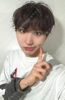 My First Flip SOUND WAVE Juwang photocard image