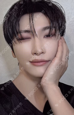 ATEEZ 7TH ANNIVERSARY OFFICIAL POP-UP '8ROOM' RANDOM PHOTOCARD PACK ver.B SEONGHWA photocard image