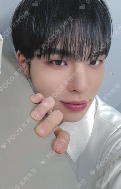 GO Chapter 1 : GO Together fromm store BX photocard image