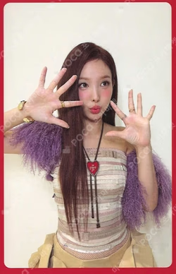 TEN: The Story Goes On Cast Ver. NAYEON photocard image