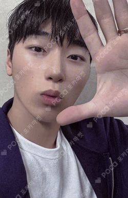 ATEEZ 7TH ANNIVERSARY OFFICIAL POP-UP '8ROOM' RANDOM PHOTOCARD PACK ver.B