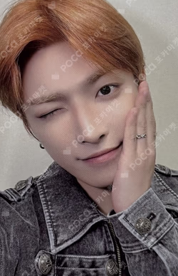 ATEEZ 7TH ANNIVERSARY OFFICIAL POP-UP '8ROOM' RANDOM PHOTOCARD PACK ver.B