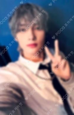 The Star Chapter: SANCTUARY Kpop Nara Exclusive HUENINGKAI photocard image