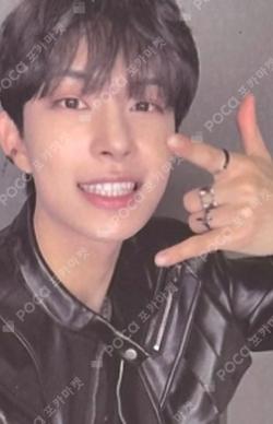 BOYS II PLANETArchive Exhibition ‘AFTER, JOURNEY’ HOLDER &  PHOTOCARD SET GEONWOO photocard image