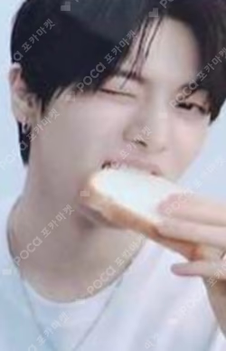 BOYS II PLANETArchive Exhibition ‘AFTER, JOURNEY’ HOLDER &  PHOTOCARD SET LEO photocard image