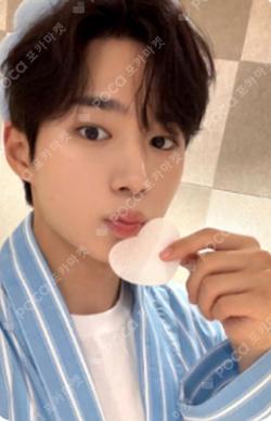 BOYS II PLANETArchive Exhibition ‘AFTER, JOURNEY’ HOLDER & PHOTOCARD SET JUNSEO photocard image