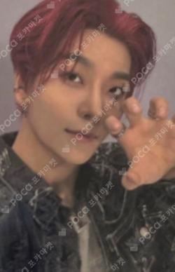 BOYS II PLANETArchive Exhibition ‘AFTER, JOURNEY’ HOLDER &  PHOTOCARD SET XINLONG photocard image