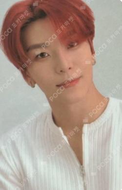 BOYS II PLANETArchive Exhibition ‘AFTER, JOURNEY’ HOLDER &  PHOTOCARD SET XINLONG photocard image