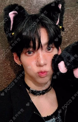 LOUD & PROUD MUSICART KAMDEN photocard image