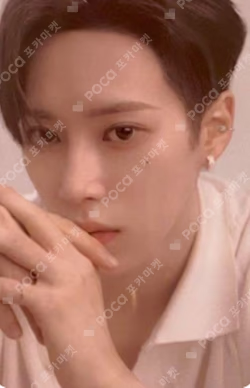 BOYS II PLANETArchive Exhibition ‘AFTER, JOURNEY’ HOLDER &  PHOTOCARD SET ARNO photocard image