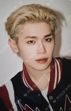 ICONIK TOWER RECORDS