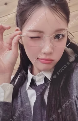 FOCUS Showcase INVITATION EVENT SM STORE YUHA photocard image