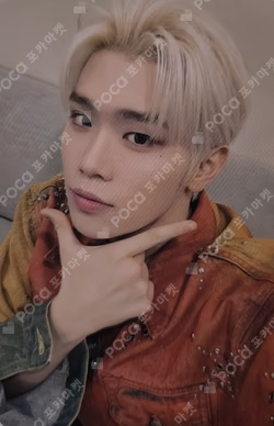 ICONIK CD SHOP LUCKY DRAW