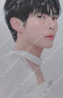 BLUE PARADISE Barnes & Noble Exclusive SUNG HANBIN photocard image