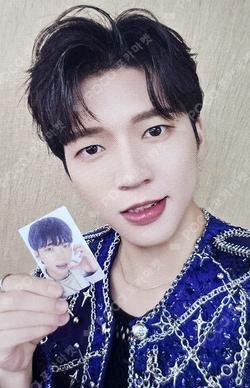 Tree Ring MAKESTAR NamWooHyun photocard image