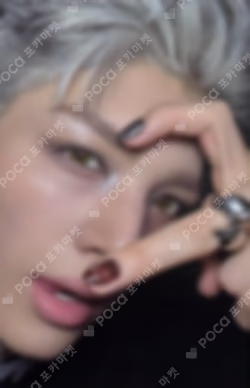 Back to Life ROAR ver. WEVERSE MAKI photocard image