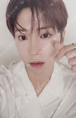 BOYS II PLANETArchive Exhibition ‘AFTER, JOURNEY’ HOLDER &  PHOTOCARD SET ARNO photocard image