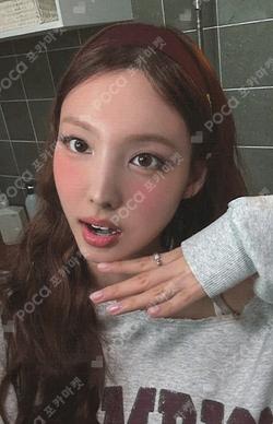 TEN: The Story Goes On MUSICPLANT LUCKY DRAW NAYEON photocard image