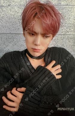 ARE YOU THERE? BROADCAST MINHYUK photocard image