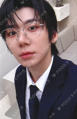 WHO WE ARE JUMP UP HAN photocard image