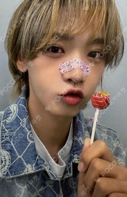 WHO WE ARE 1st music SHUAIBO photocard image