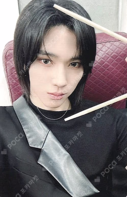 LOST Rising Star Chael photocard image