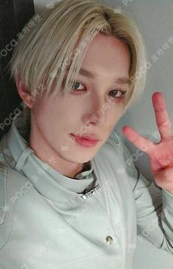 DUH! K-MONSTAR THEO photocard image