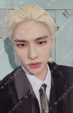 Stray Kids HYUNJIN photocard image