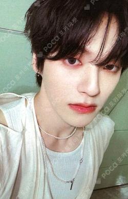 Youth Chapter 2 : YOUTH DEFICIENCY EVERLINE WISH photocard image