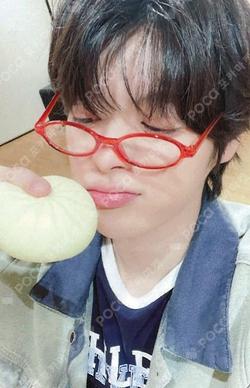 LOST APPLEMUSIC Yuma photocard image