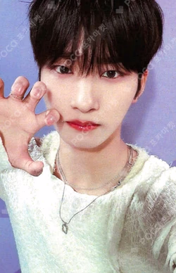 Youth Chapter 2 : YOUTH DEFICIENCY EVERLINE JEFF photocard image