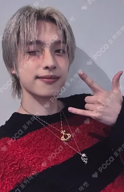 LXVE to DEATH Blue Dream Media Gaon photocard image