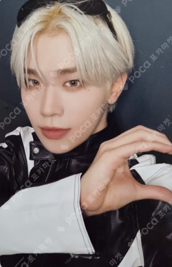 ICONIK Standard Edition KIM TAERAE photocard image