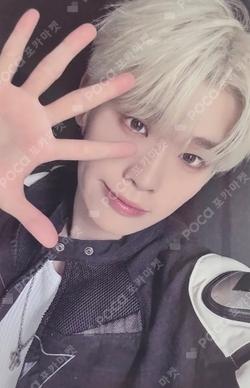 2025 ZEROBASEONE WORLD TOUR [HERE&NOW] IN SEOUL RANDOM TRADING PHOTOCARD KIM TAERAE photocard image