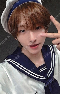 I did it. Hellolive shop JEONGSEMIN photocard image