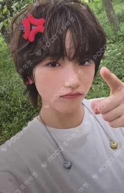 I did it. STARSHIPSQUARE JEONGSEMIN photocard image