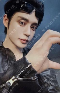 ZEROBASEONE KIM JIWOONG photocard image