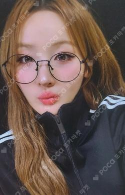 224 MUVVE LUCKY DRAW BELLE photocard image