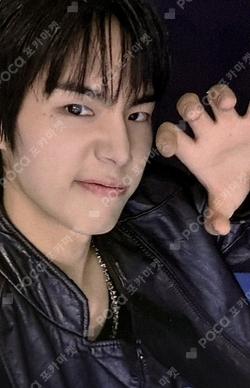 Trophy Hellolive shop Hwang Seong Bin photocard image