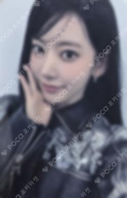 LE SSERAFIM SAKURA photocard image