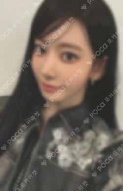 LE SSERAFIM SAKURA photocard image