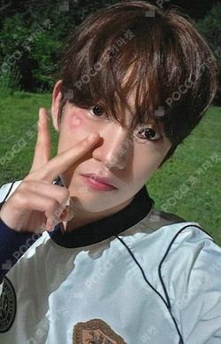 I did it. MUSICART KIMMINJAE photocard image