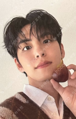 After blow WONPIL photocard image