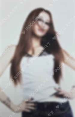 SPAGHETTI Mini Photo Card HUH YUNJIN photocard image