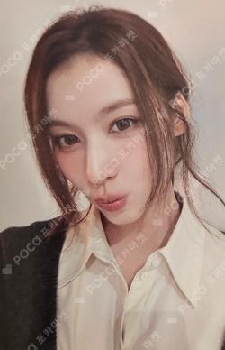 TEN: The Story Goes On Cast Ver. SANA photocard image