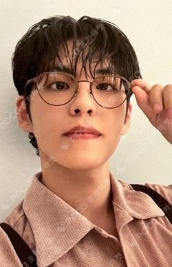 After blow WONPIL photocard image