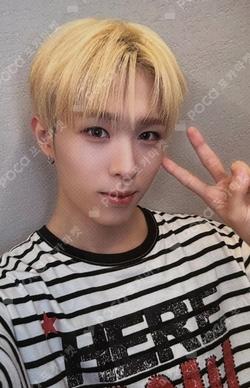 Beat-Boxer BROADCAST HYUI photocard image